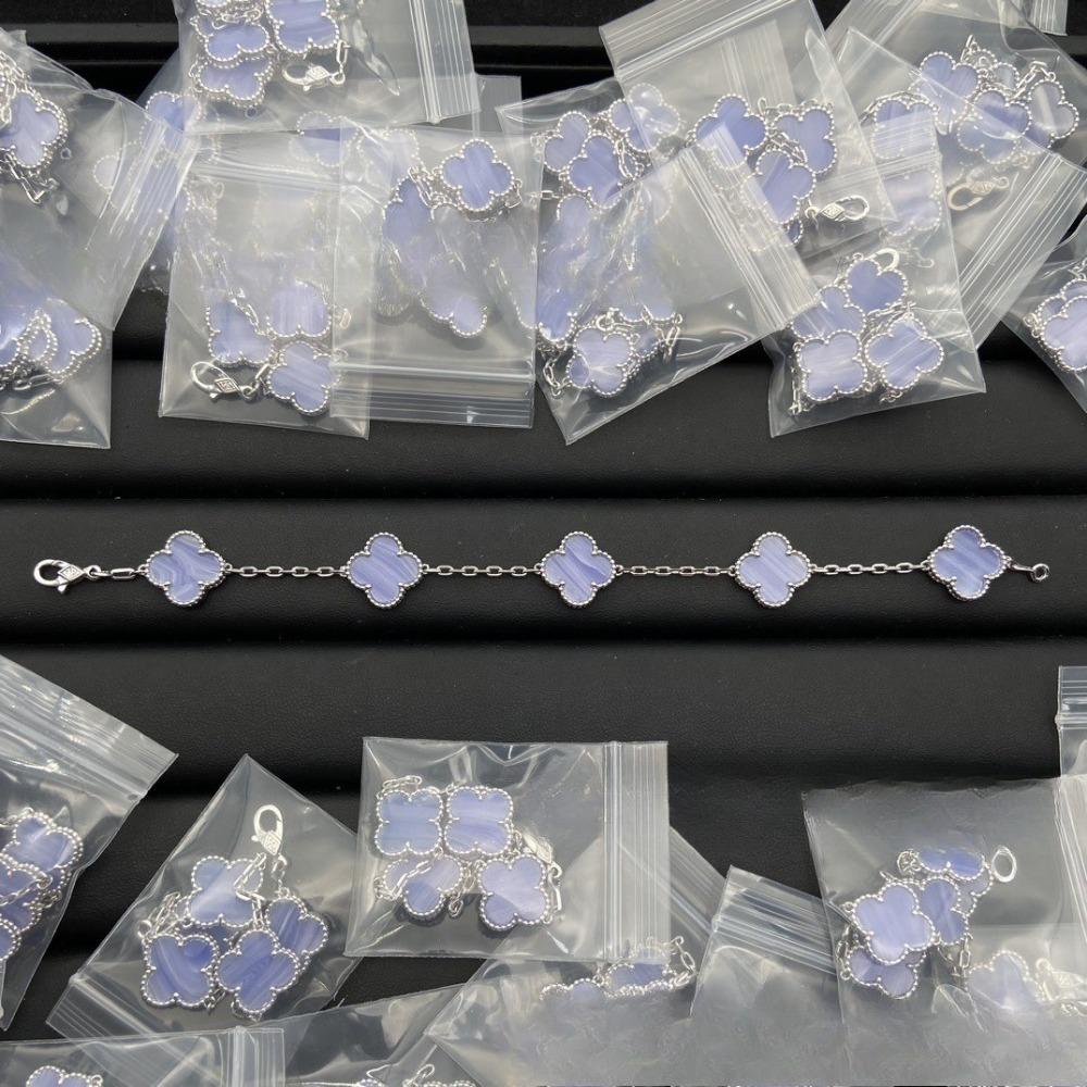 Высококачественный браслет из красного халцедона с лазерной гравировкой «Четырехлистный клевер» и «Пятицветник», из розового золота 18 карат, ювелирное изделие класса люкс, подарок для девушки