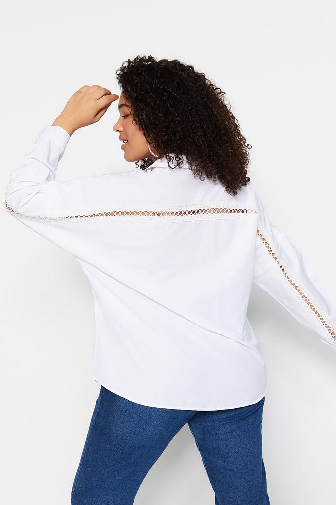 Женская рубашка больших размеров Тканая рубашка оверсайз с полосками на белых плечах
