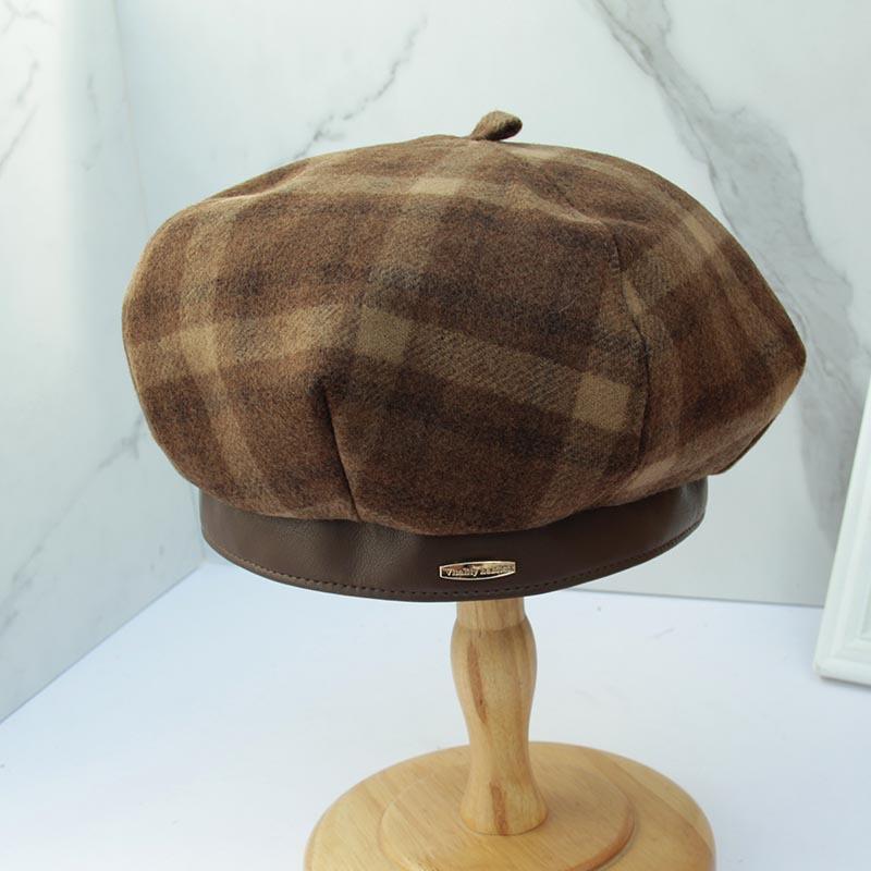 Beret female autumn and winter British retro plaid bud octagonal hat out of the street casual face little painter hat street tide