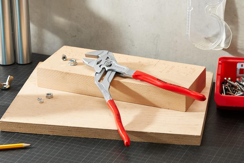 KNIPEX KNIPEX Ключ-плоскогубцы 250мм