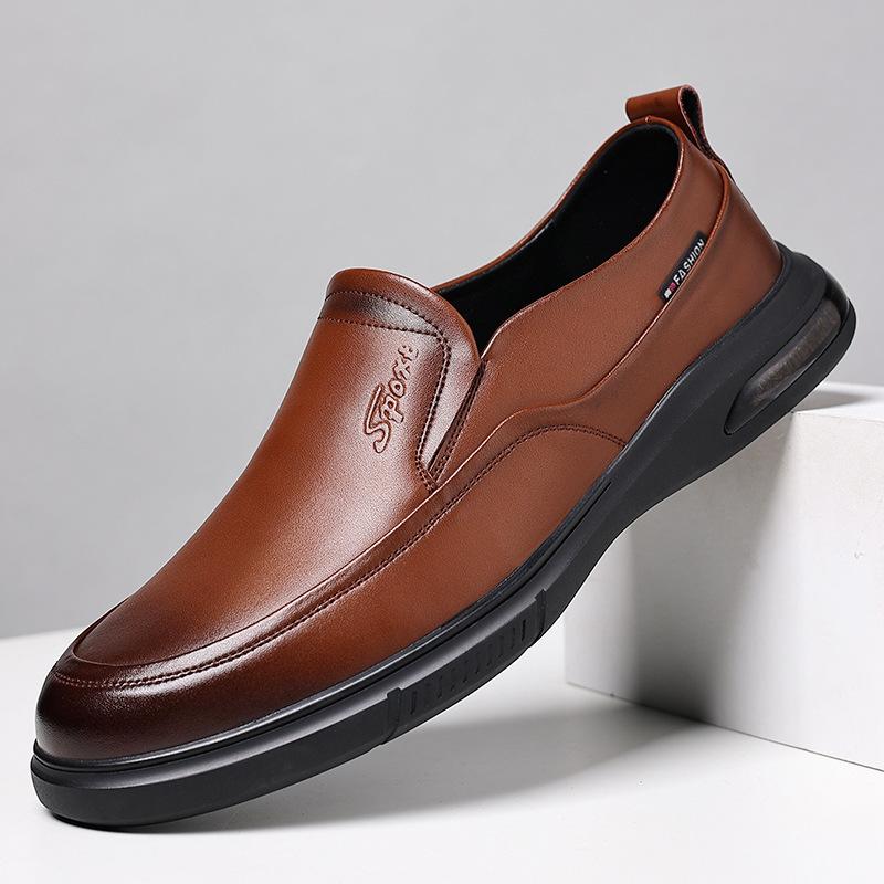 Модная повседневная обувь для мужчин, модные легкие туфли из коровьей кожи для вождения для мужчин, весна-осень, новые дизайнерские мужские мокасины