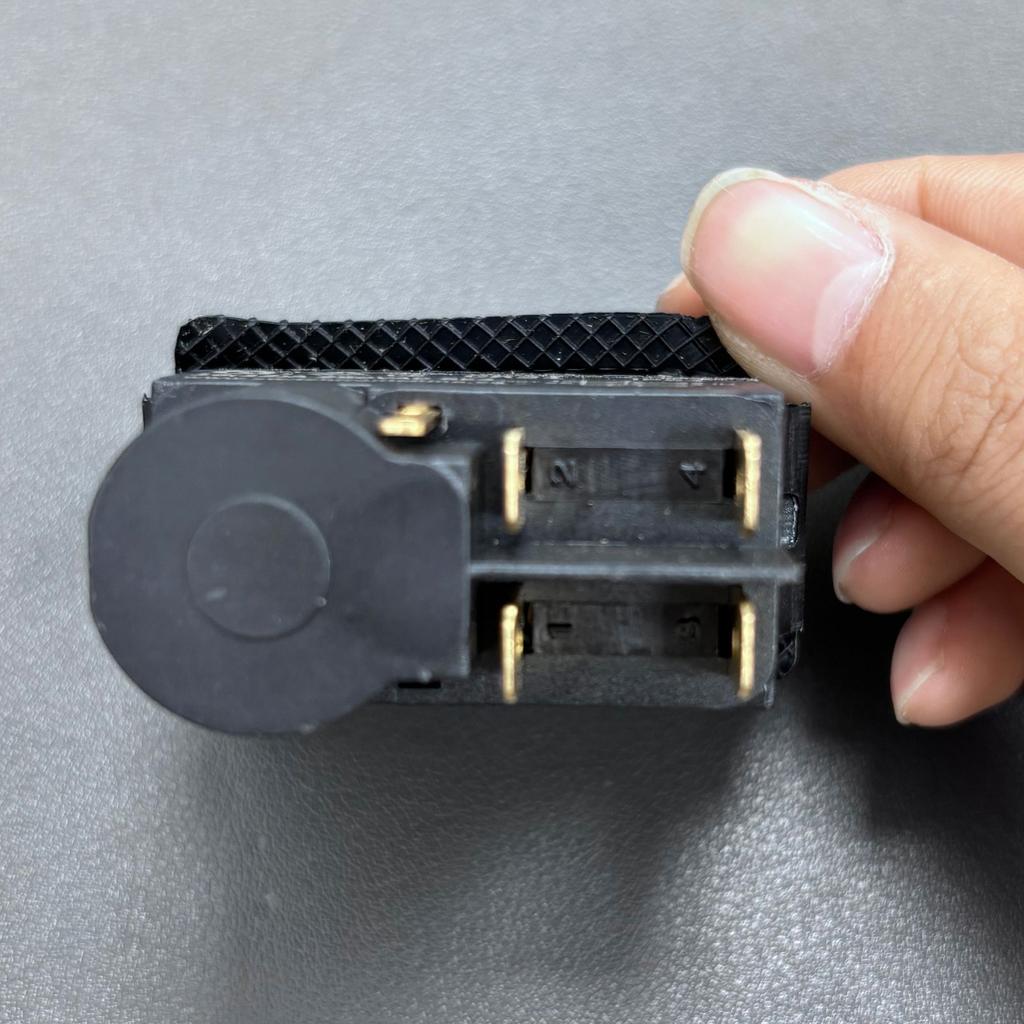 Upgraded CK21 Electromagnetic Device Plastic Push Button Switches 250V Essential for Smooth Operate of Mixing Equipment