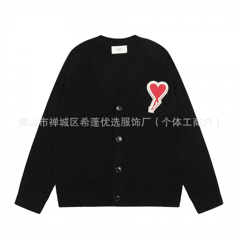 Oversized Knit Sweater With Heart Jacquard Round Neck Loose Fit Unisex Casual Pullover
