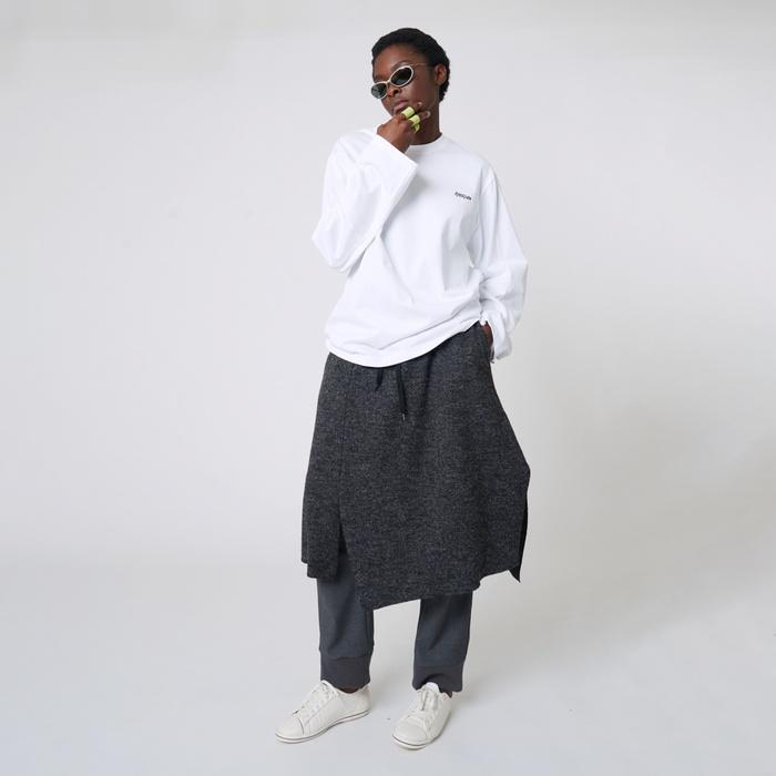 ATHPLATFORM Au42Tl03 Curve Sleeve Print Top_White