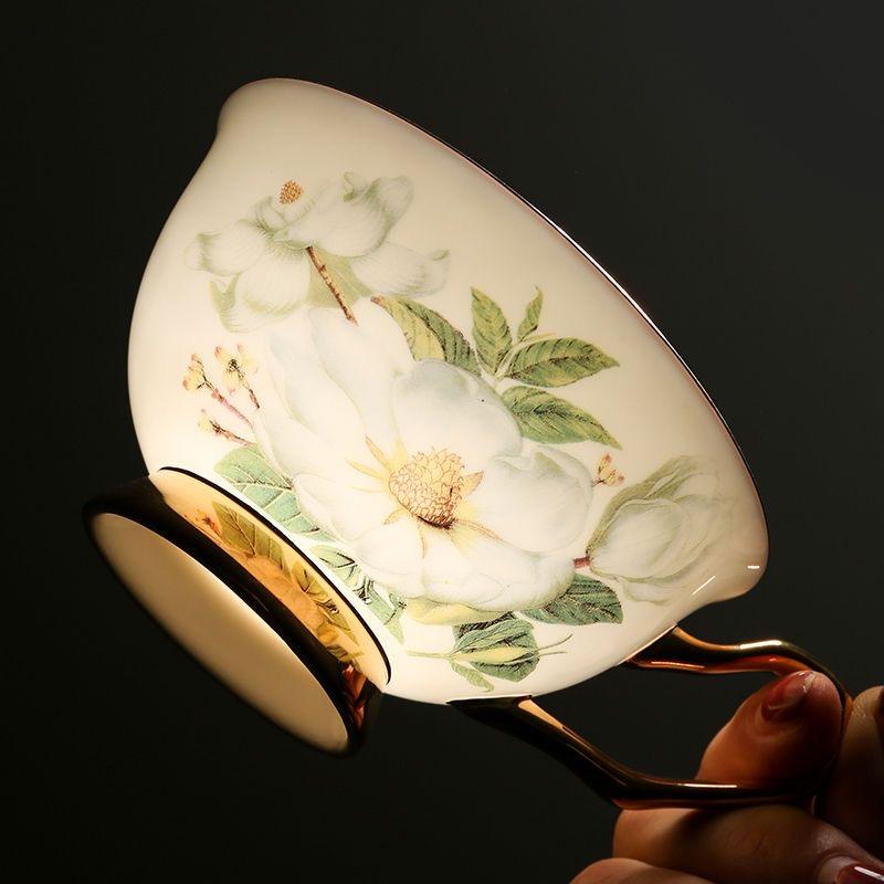 British Style Bone China Tea Cup and Saucer Set – Floral Ceramic Coffee Cup with Golden Rim and Spoon