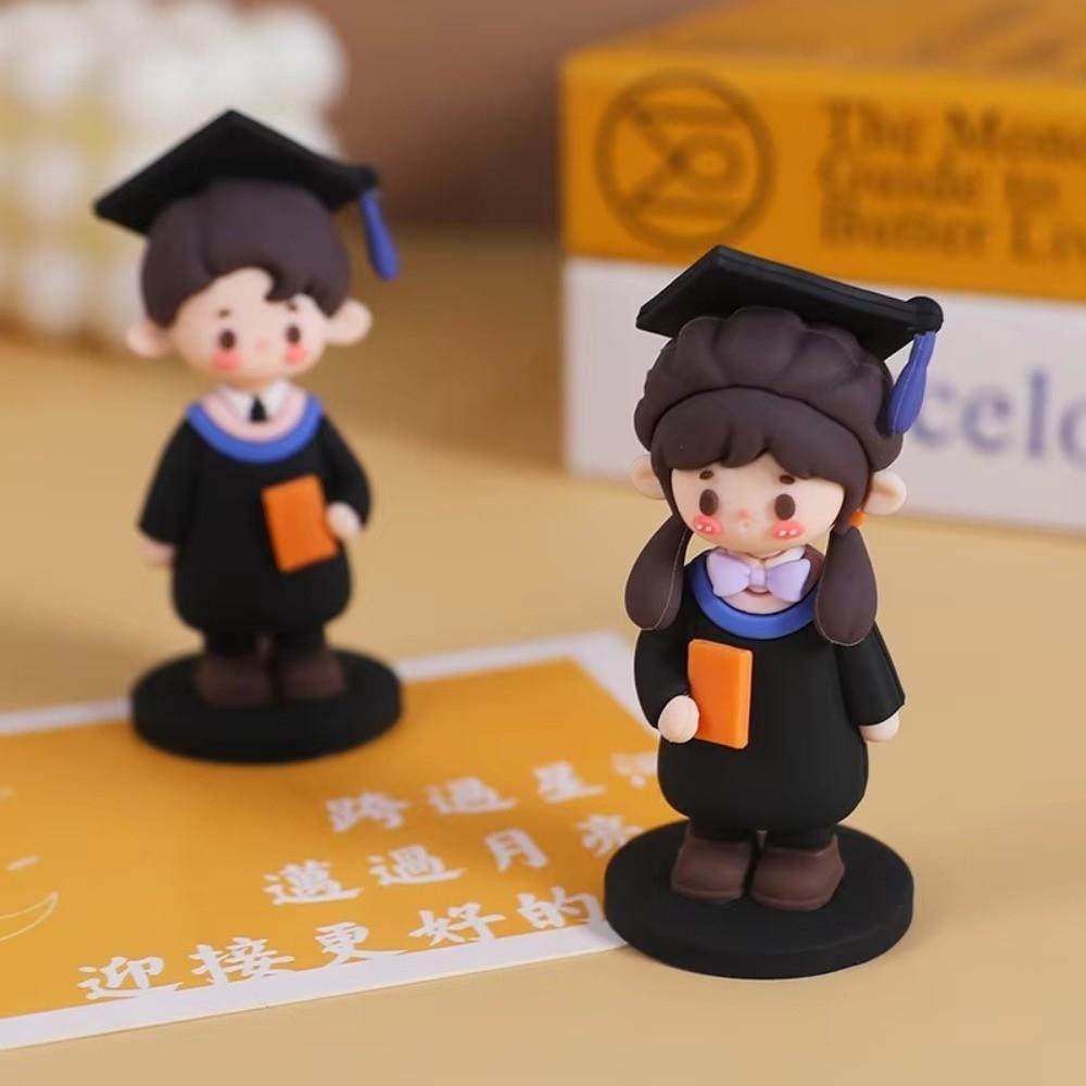 Bachelor's Doll Graduation Cake Topper 3D Design Graduation Ornament Decor Graduation Cake Decor