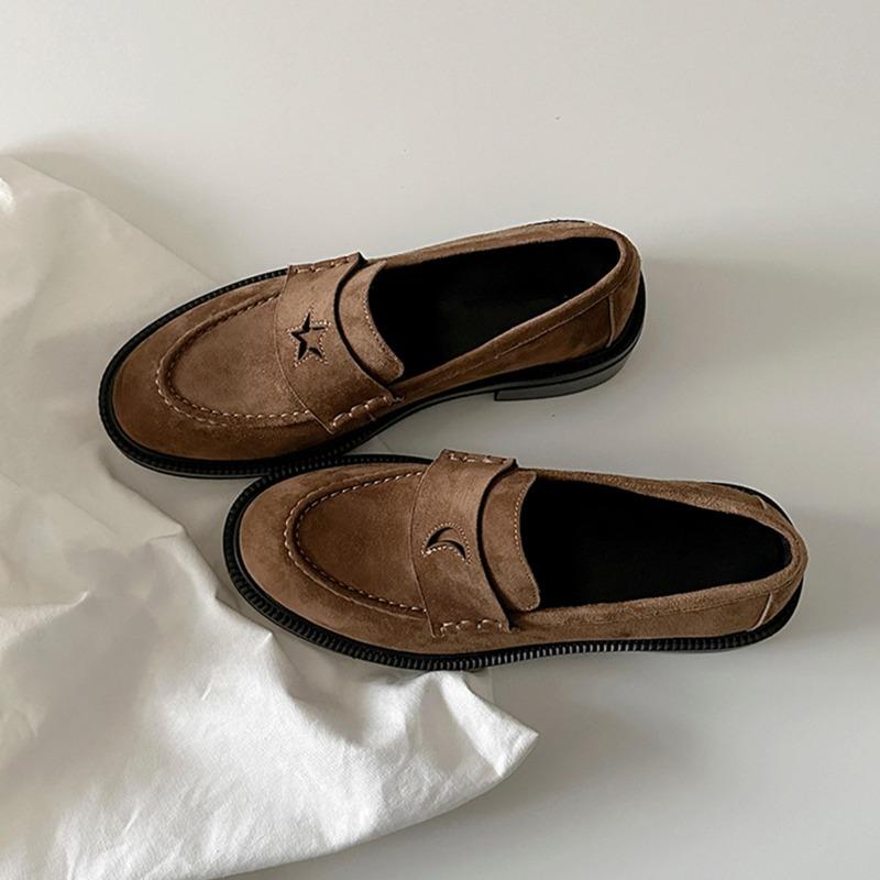 Новые винтажные женские повседневные кожаные туфли на платформе с круглым носком, нишевые