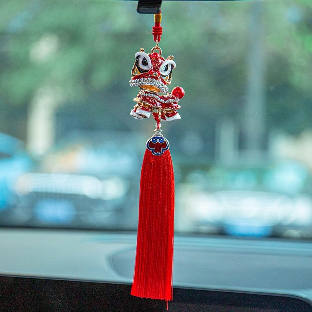 Lucky Lion Dance Car Pendant Chinese Style Lion Wake Keychain  Car Accessories