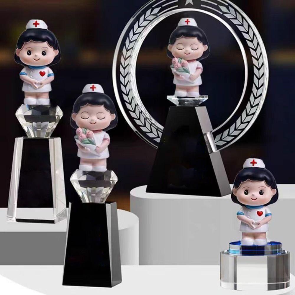 DlY Doctor Garage Kit Resin Doctor Nurse Model Statue Exquisite Doctor Nurse Figurine Home Decor