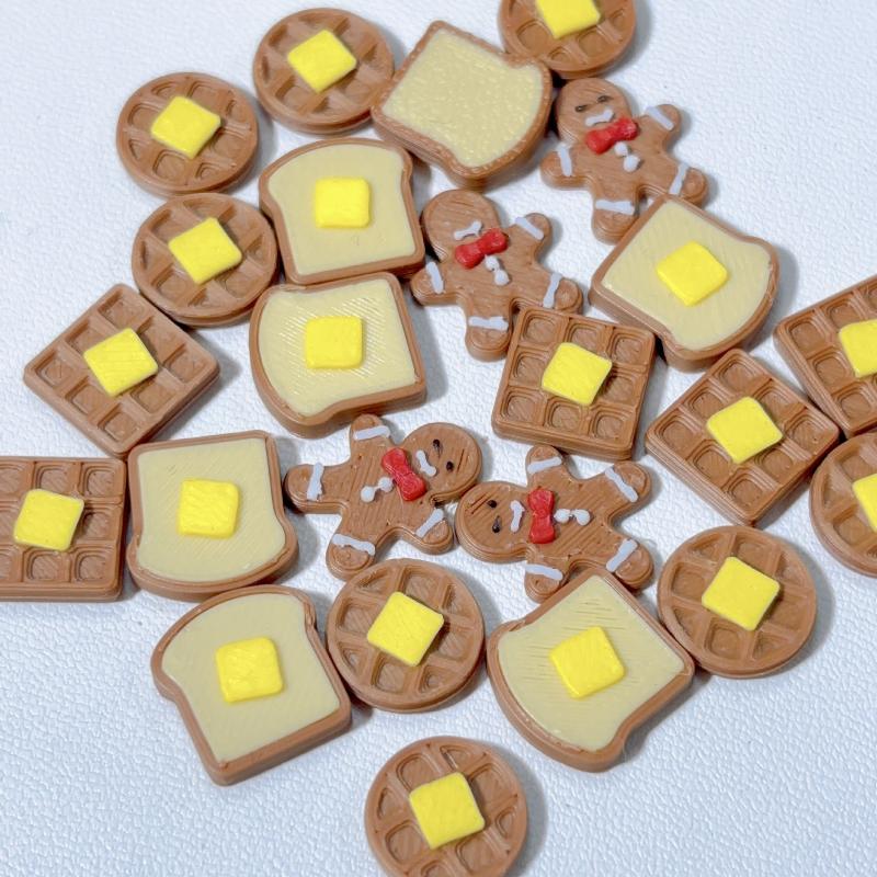 112 Scale Dollhouse Mini Toaster 5Pcs with Bread Biscuit Realistic Kitchen Breakfast Pretend Appliance Set for Playroom Use