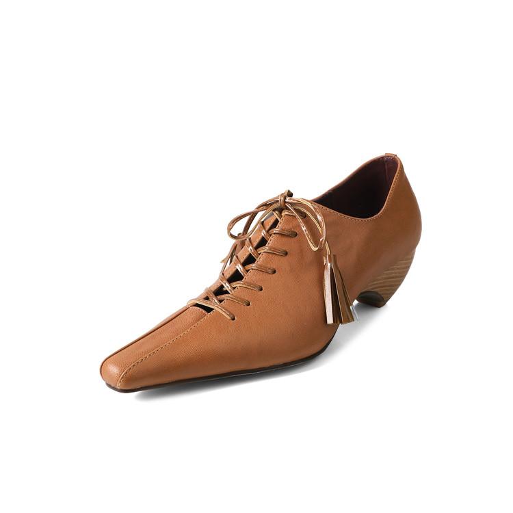 Модные новые весенне-летние женские туфли-лодочки из натуральной кожи для женщин, модные кисточки, кружево, квадратный носок, женская обувь, лоферы, женская обувь