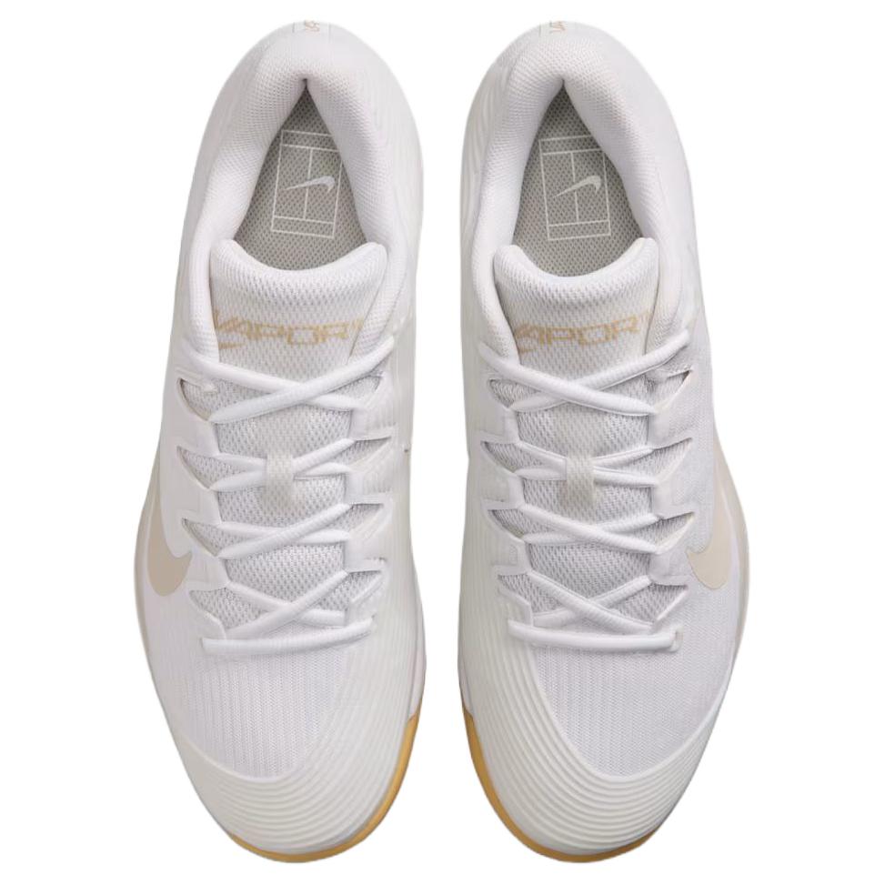 Nike Мужские теннисные кроссовки Vapor 12 Низкие Белый/Пиковый Белый/Льняный/Светло-Древесно-Коричневый FV5552-102
