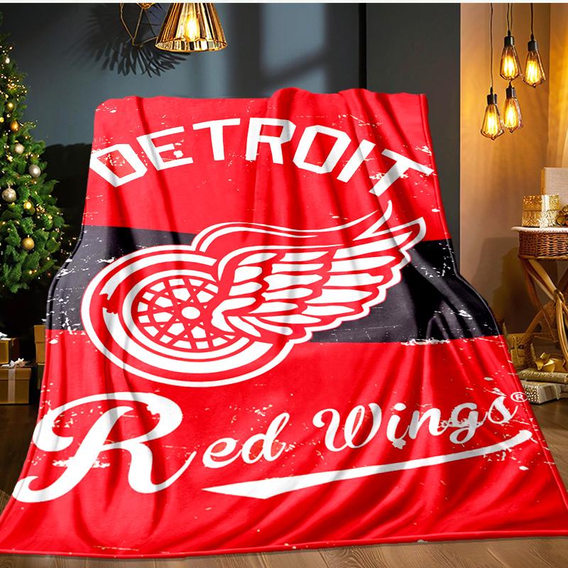Vintage Detroit Wings Logo Blanket Flannel Throw for Sofa, Indoor, Camping, Living Room, Office, Chair, And Bed Soft Birthday Gift