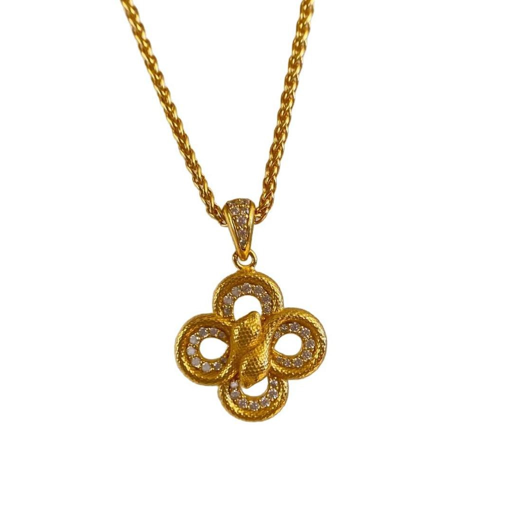 Light Luxury Retro High-Grade Gold Explosive Double Spirit Snake Winding Four-Leaf Clover Necklace, Versatile Temperament Can Pull The Collarbone