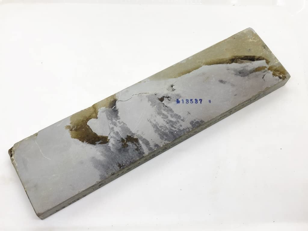 Натуральный точильный камень Шохоньяма Ямаширо Мэйдзи Умегахата Нарутаки Кинбьофэнсуи Асаги Таоамочичи длина Длинная длина высшего качества Укё-ку Ондояма-чо