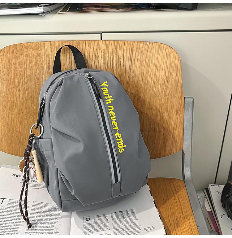 Простой и модный рюкзак, легкий для путешествий, досуга и активного отдыха, с большой вместимостью