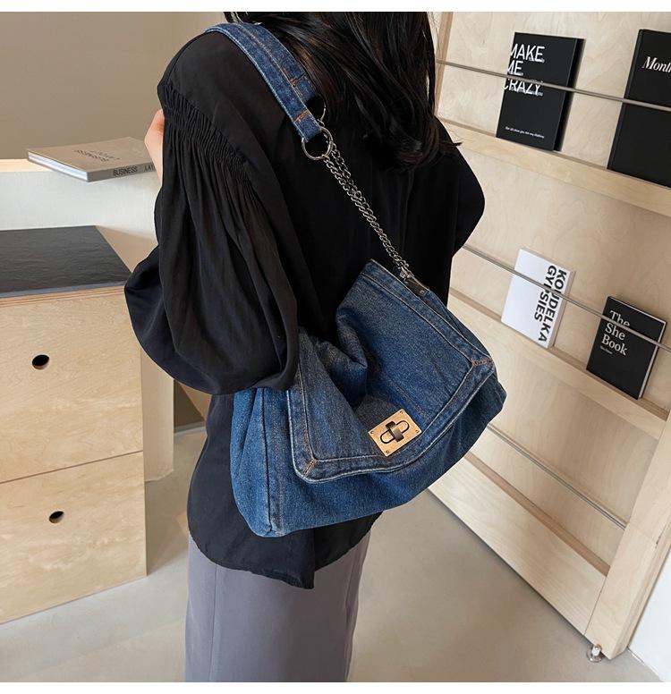 Retro Casual Denim Bag Women's 2024 New High-end Chain Shoulder Bag Large-capacity Commuter Tote Bag