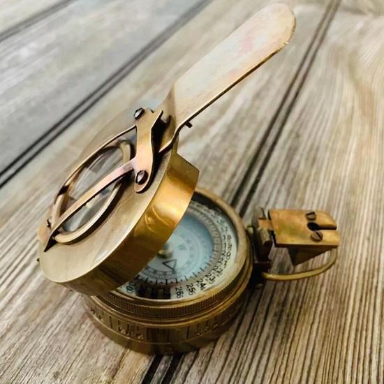 Vintage-Style Solid Brass Military Pocket Compass With Leather Case Home decor