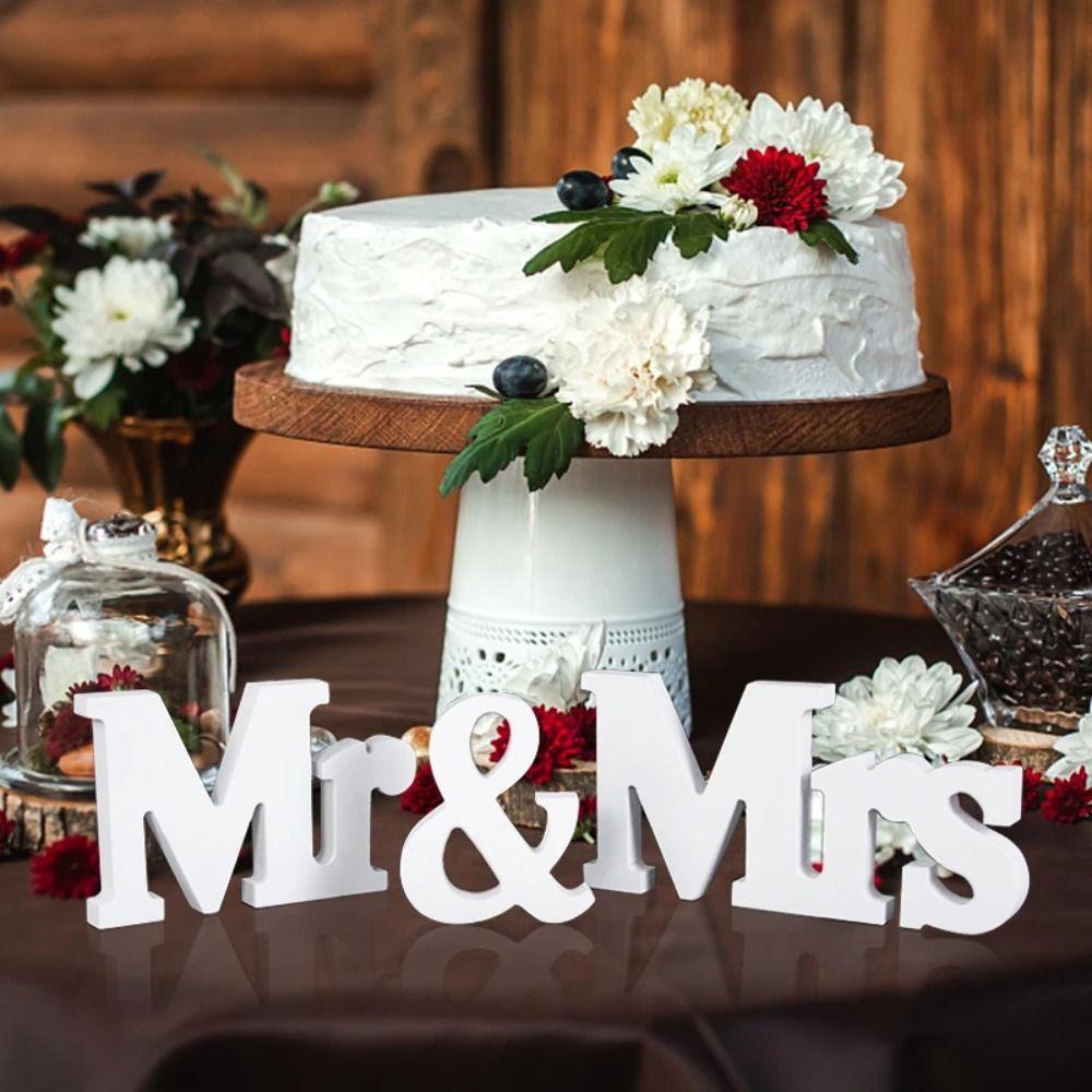 3Pcs/set White Desktop Ornaments Sign Decoration Props Mr & Mrs Wooden Ornaments Married Party