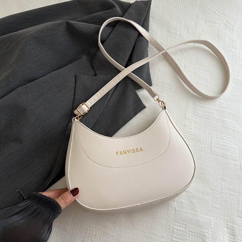 Простая и модная сумка для поездок на работу в форме полумесяца Простая и модная сумка через подмышку Новая летняя сумка через плечо высокой стоимости