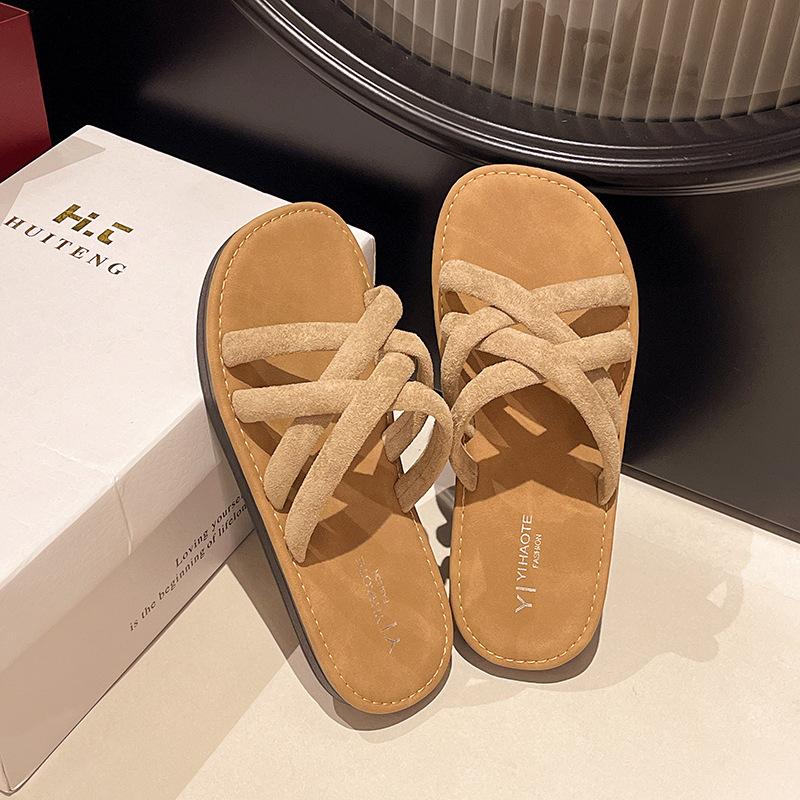 Римские однословные шлепанцы женские нескользящие универсальные крутые шлепанцы пляжные летние в горошек модные