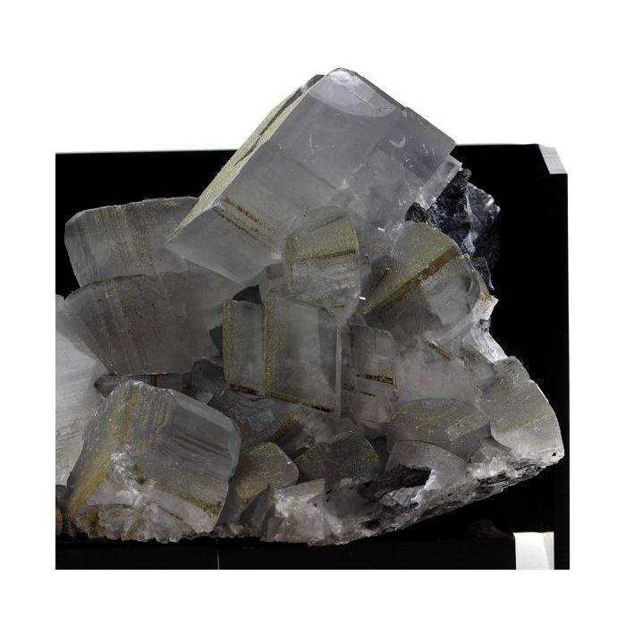 Pierres et Minéraux. Calcite + Pyrite. 5623.0 ct. Manaoshan Mine, Hunan, Chine.