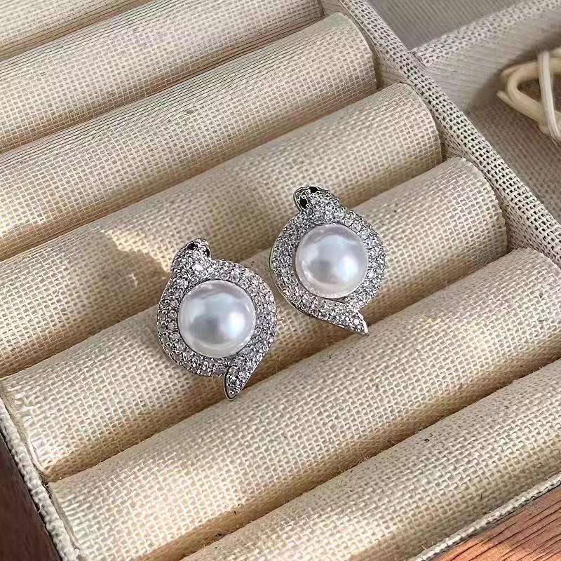Elegant Snake-shaped Pearl Earrings with Micro-inlaid Zircon - Luxurious and Chic Internet Celebrity Style