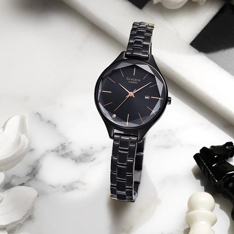 Casio Женские часы SHEEN Черные SHE-4062BD-1AUPR-person