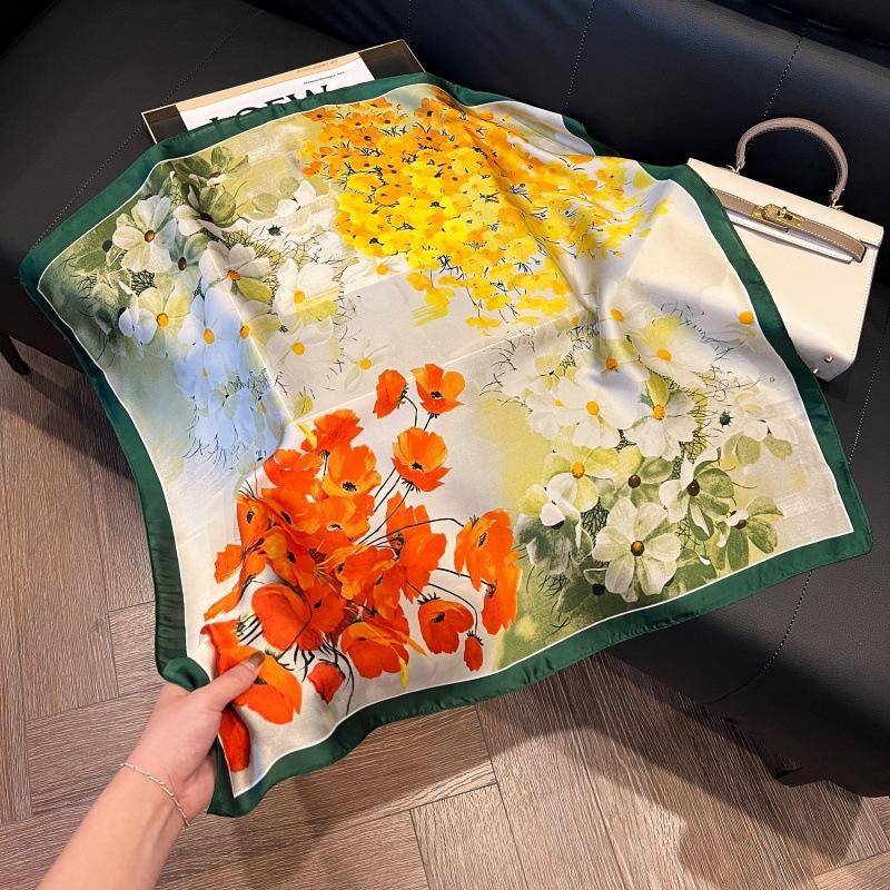 Temperament square scarf women's high-end small scarf summer neck protection scarf decoration spring and autumn versatile thin sunscreen 71 silk scarf