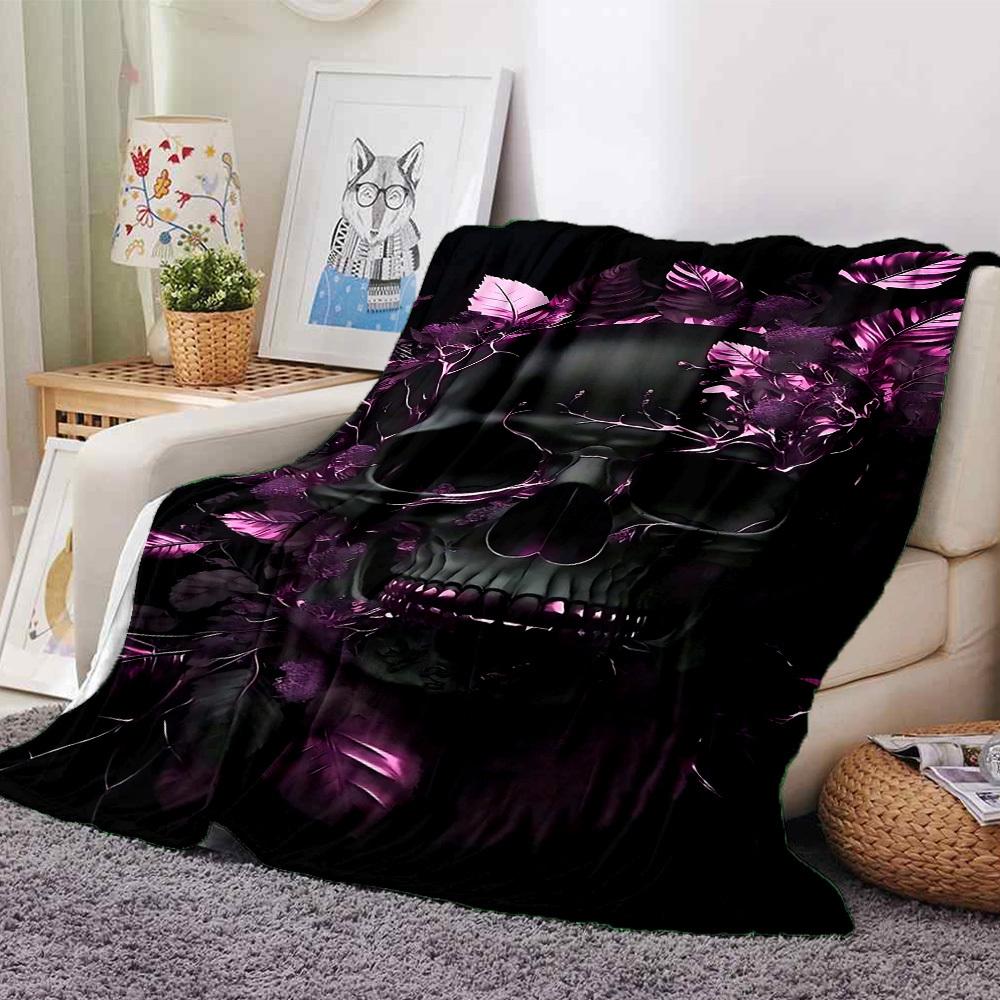 1pc Skull Leaves Throw Blanket Soft Flannel, Cozy All Season Polyester Perfect for Home, Office