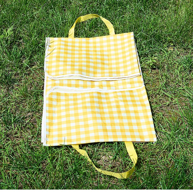 Thickened Portable Outdoor Picnic and Camping Mat – Moisture-proof, Folding Beach Lawn Blanket