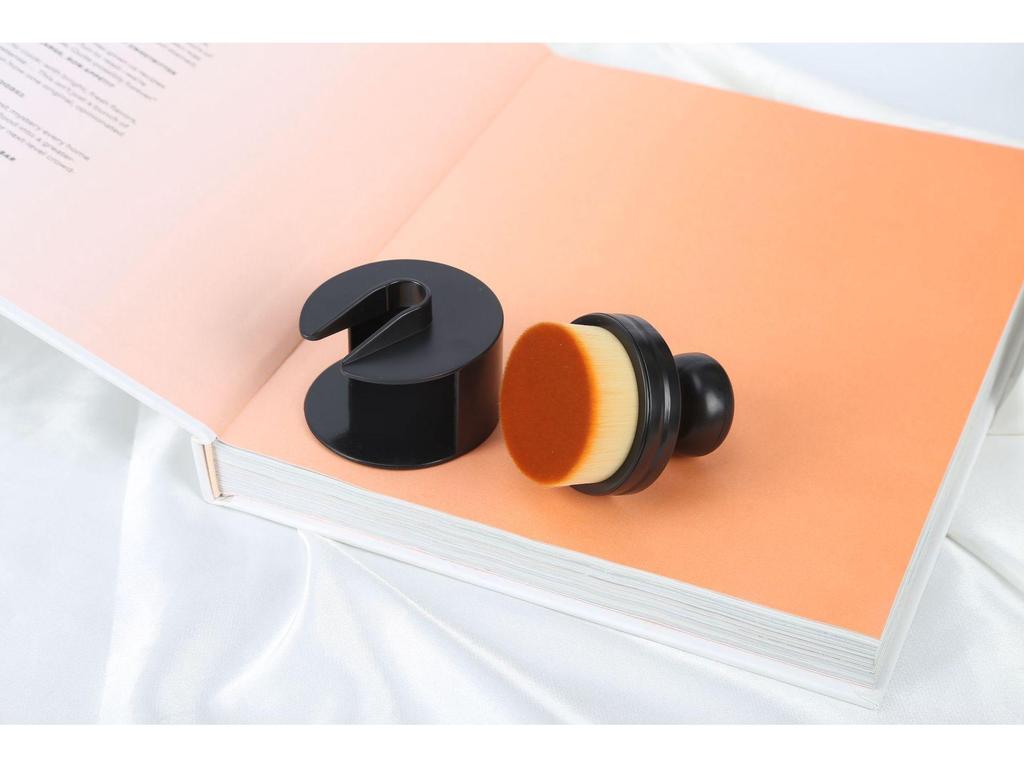 Кисть для детализации штампом: Воск и полироль для шин, Инструмент для удаления пыли и очистки салона