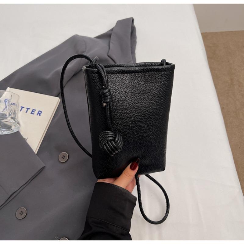 Mobile Phone Bag Women's New Fashionable Versatile Mini Going Out To Work Commuting Shoulder Messenger Bag