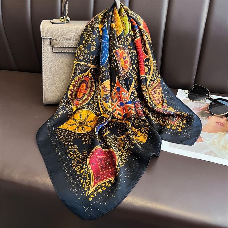 Gold Leaf Print Scarf 70x70cm Women Silk Scarves Luxury Bandana Hijab Neckerchief Shawl Kerchief Hair Band Foulard
