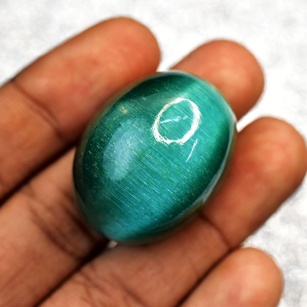 Green Indian Natural Cat'S Eye 123 ct Cabochon Shape Loose Gemstone for Jewelry Making and Crafts