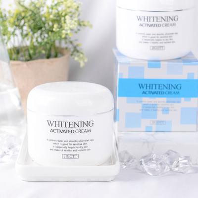 Whitening Activated (100 г 3,52 унции) Осветляющий увлажняющий крем