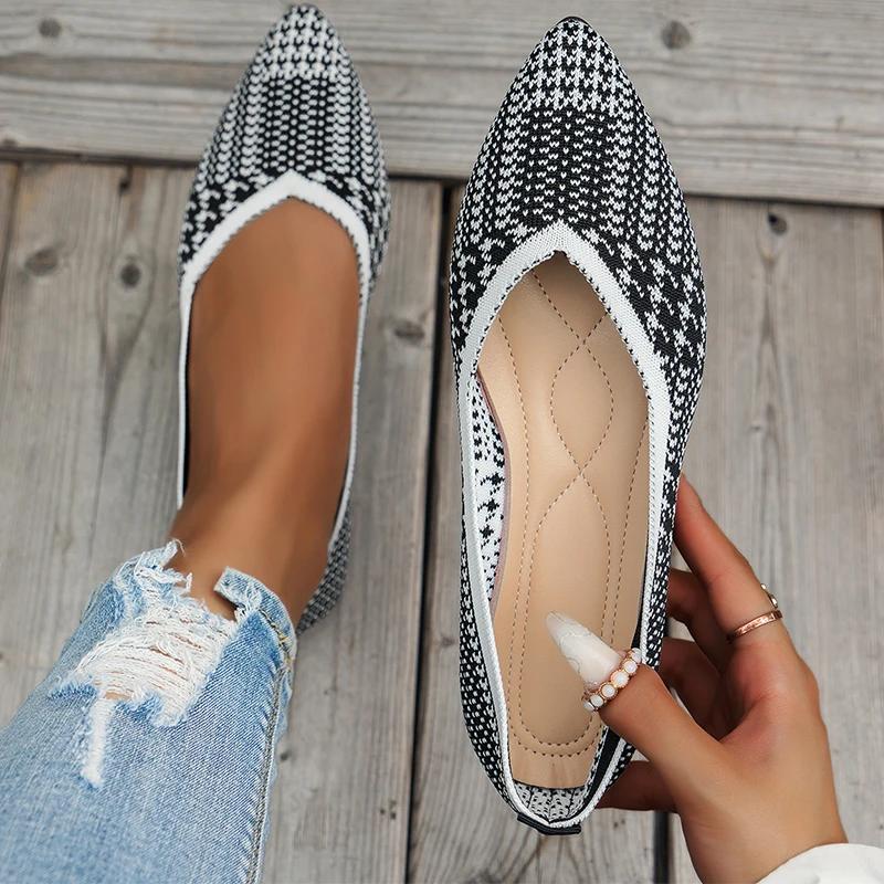 Женские туфли с острым носком леопардового цвета, вязаные босоножки на плоской подошве, повседневные сандалии 2024 года, модные новые туфли на осень, удобные трендовые женские туфли