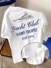 Ретро-эскиз яхты с золотым принтом Yacht Club Saint-Tropez на мужской футболке из премиального мягкого хлопка. Идеальная летняя уличная одежда