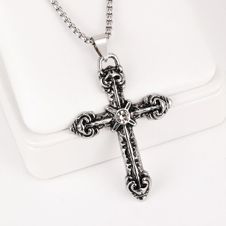 Unisex Retro Cross Necklace - Hip-Hop Alloy Pendant for Sweaters