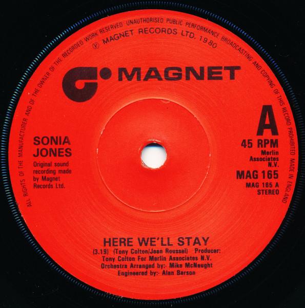 7-дюймовая пластинка SONIA JONES - Here We'll Stay MAG165 Magnet 1980 UK Поп Б/у