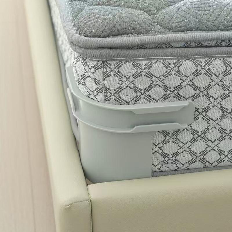 4PC Quilt Sheet Straps Quilt Fixing Tool Bed Sheet Fixing Clips Home Holder Clip DIY Fixing Device Bedsheet Clips Bedroom