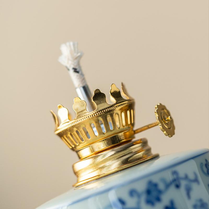 Китайский стиль Масляная лампа Винтажные поделки Чайный домик Керосиновая лампа Кабинет Спальня Керамические лампы Гхи Нарисованные вручную узоры Украшения