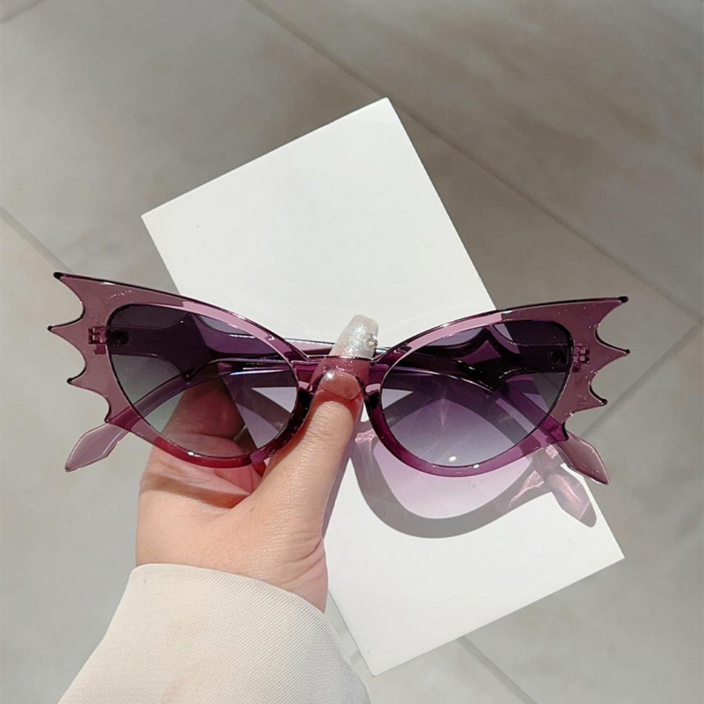 Bat Sunglasses Punk Retro Hip Hop Style UV Protection Sunglasses for Halloween Everday Life and Party