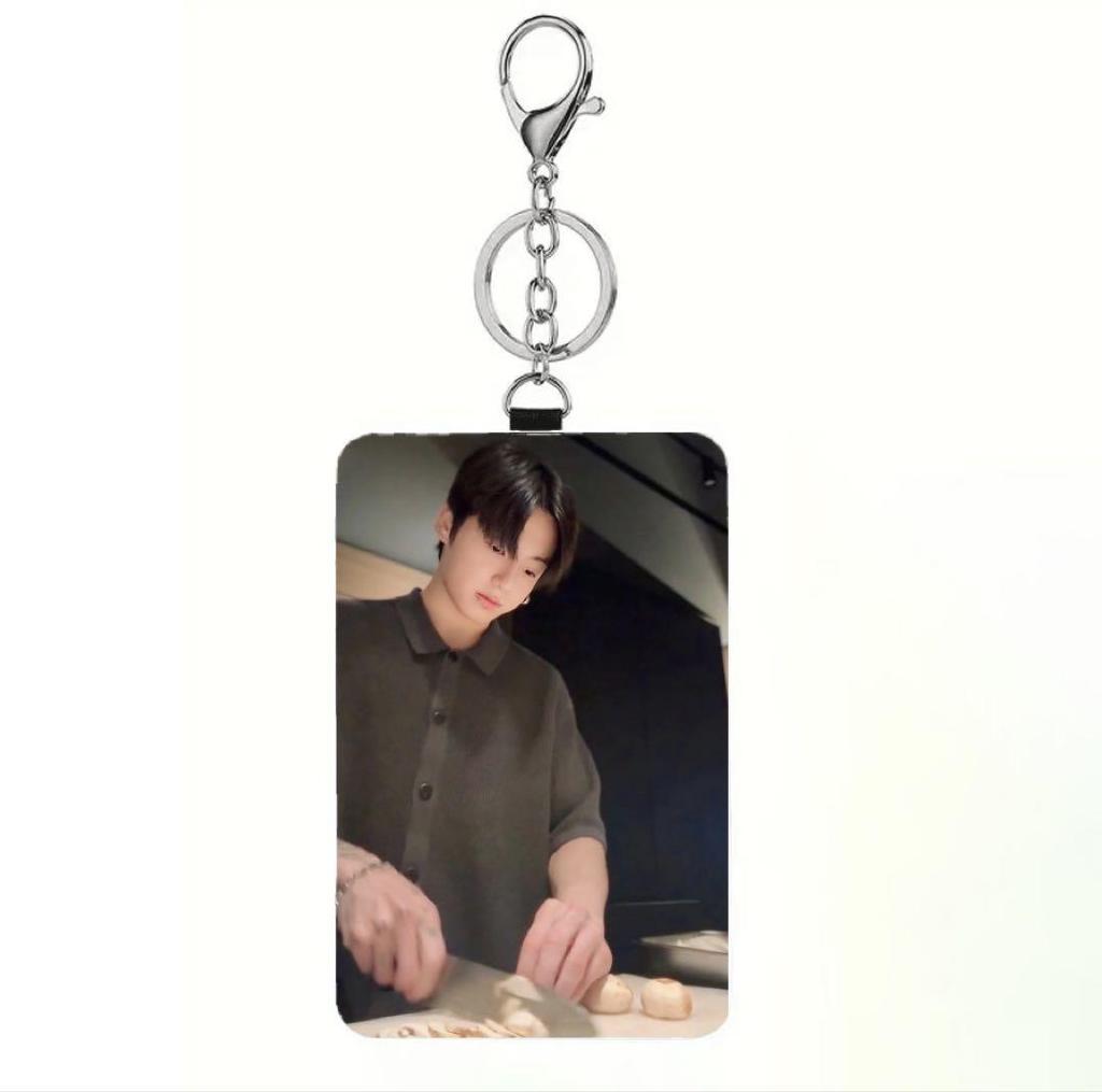 [Б/У] BTS Jungkook Кожаный чехол для пропуска 7,5 x 11,5 см