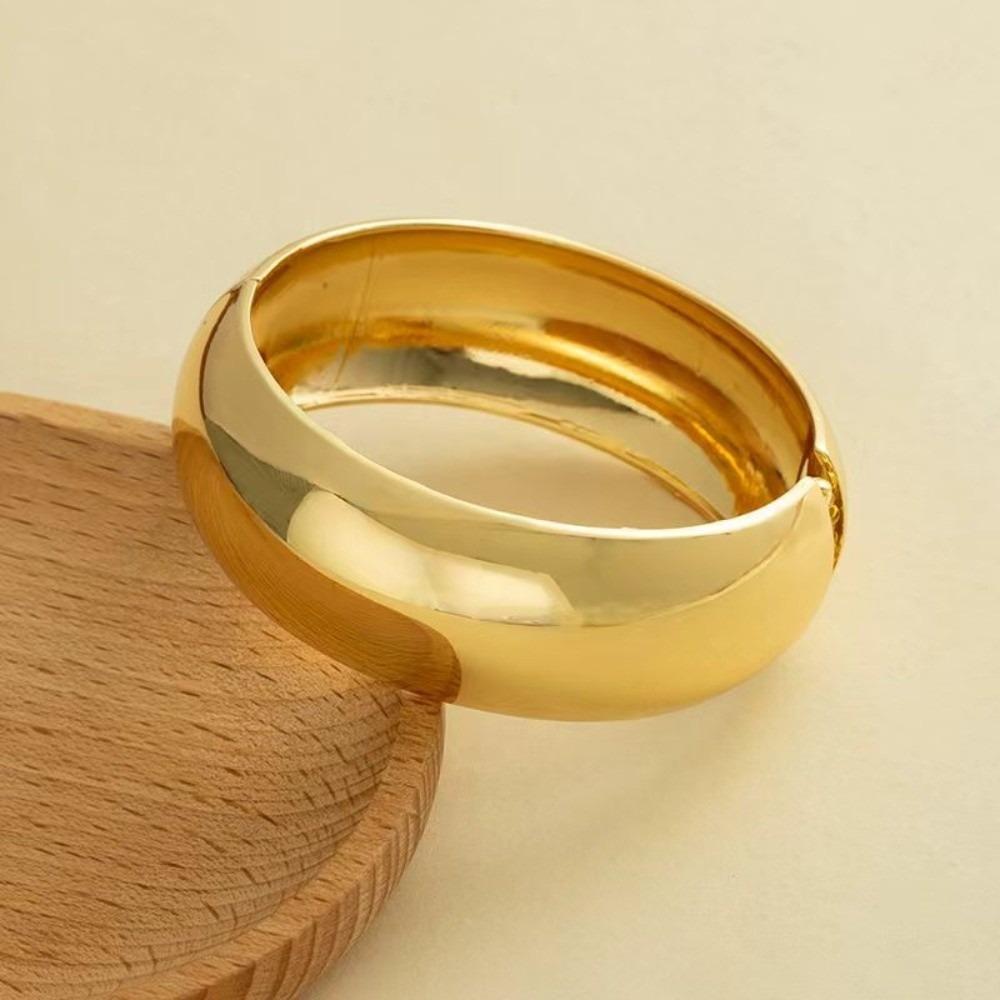 Vintage Exaggerated Punk Bangle Smooth Metal Geometric Bangle Daily Metal Bracelet Party Jewelry
