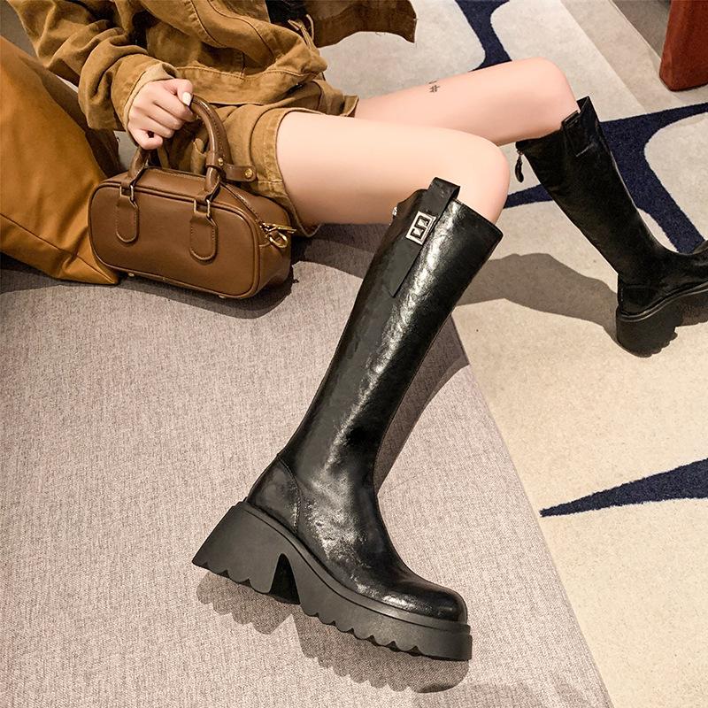 Флисовые тонкие рыцарские сапоги 2024 года, высокие зимние сапоги женские, металлическая ретро толстая подошва, но каблук выше колена, модные сапоги