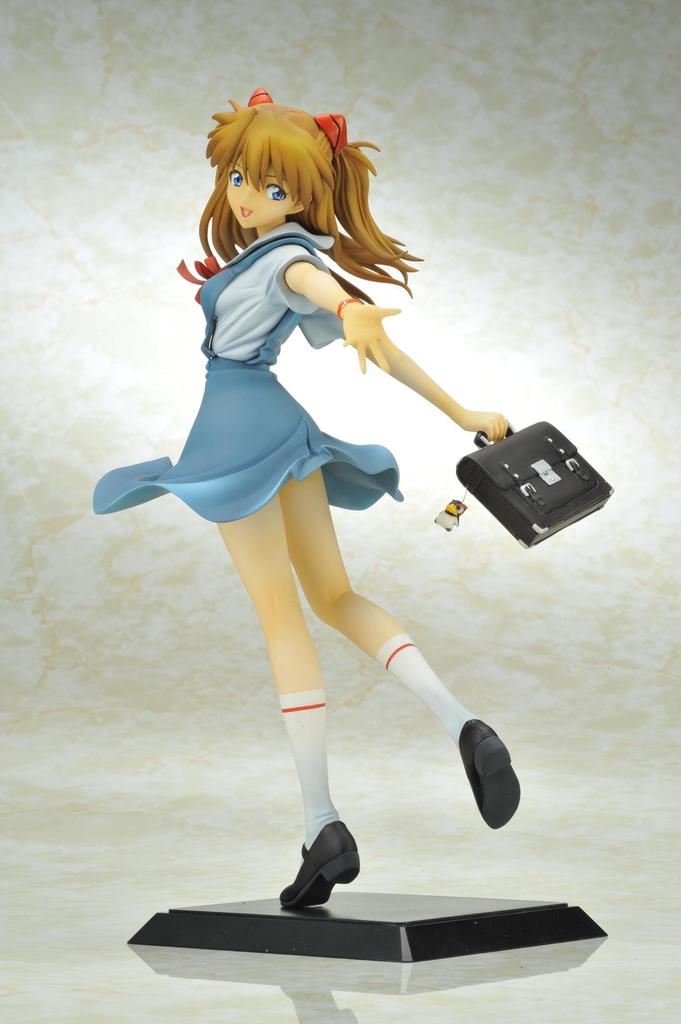 Rebuild of Evangelion Shikinami Asuka Langley Uniform Scale Cold Cast Painted Finished Ver. (1/6 Product)