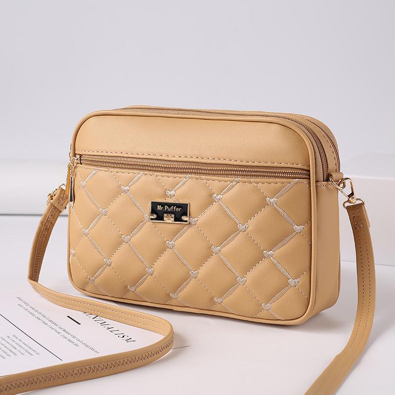 Women PU Leather Wave Embroidered Small Shoulder Bag Simple Solid Color Multi-layer Heart Decor Phone Crossbody Bag CLE