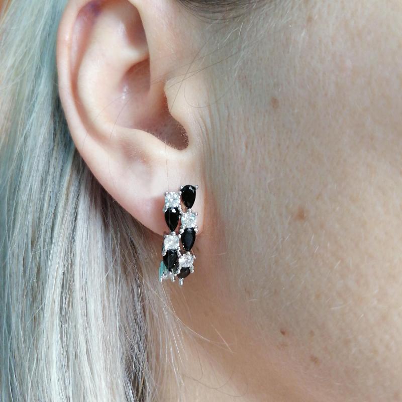 Серьги-кольца Huitan Black and White CZ для женщин, новый дизайн, модные женские аксессуары, повседневная одежда, свадебные трендовые украшения