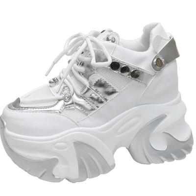 Модные весенние дышащие сетчатые кроссовки, увеличивающие рост, спортивная обувь для пап, новые повседневные туфли на толстой танкетке, туфли на высокой платформе для женщин, 10 см